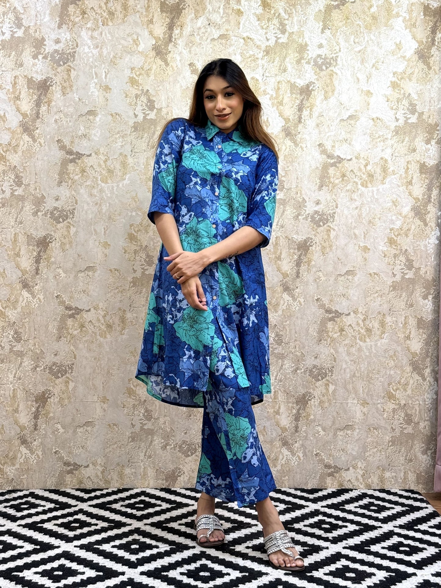 Floral Printed Relaxed Fit Pure Cotton Kurta With Trousers