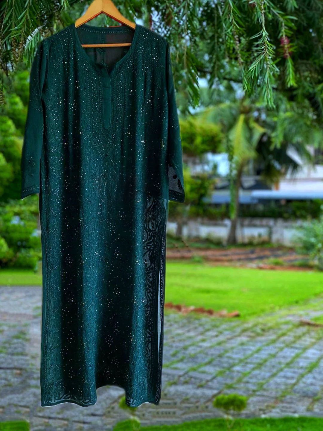 Fareen beautiful resham mukesh work viscose jall kurti paired with plazzo and chiffon dupatta.