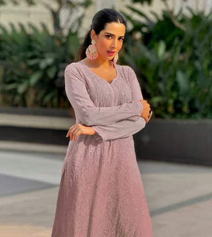 Fareen beautiful resham mukesh work viscose jall kurti paired with plazzo and chiffon dupatta.