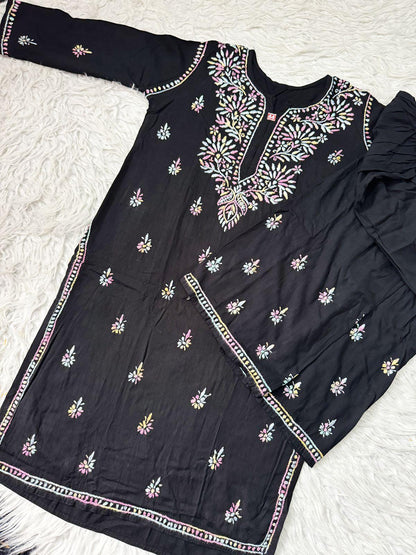 Reeva Heavy Chikankari kurti n plaazo