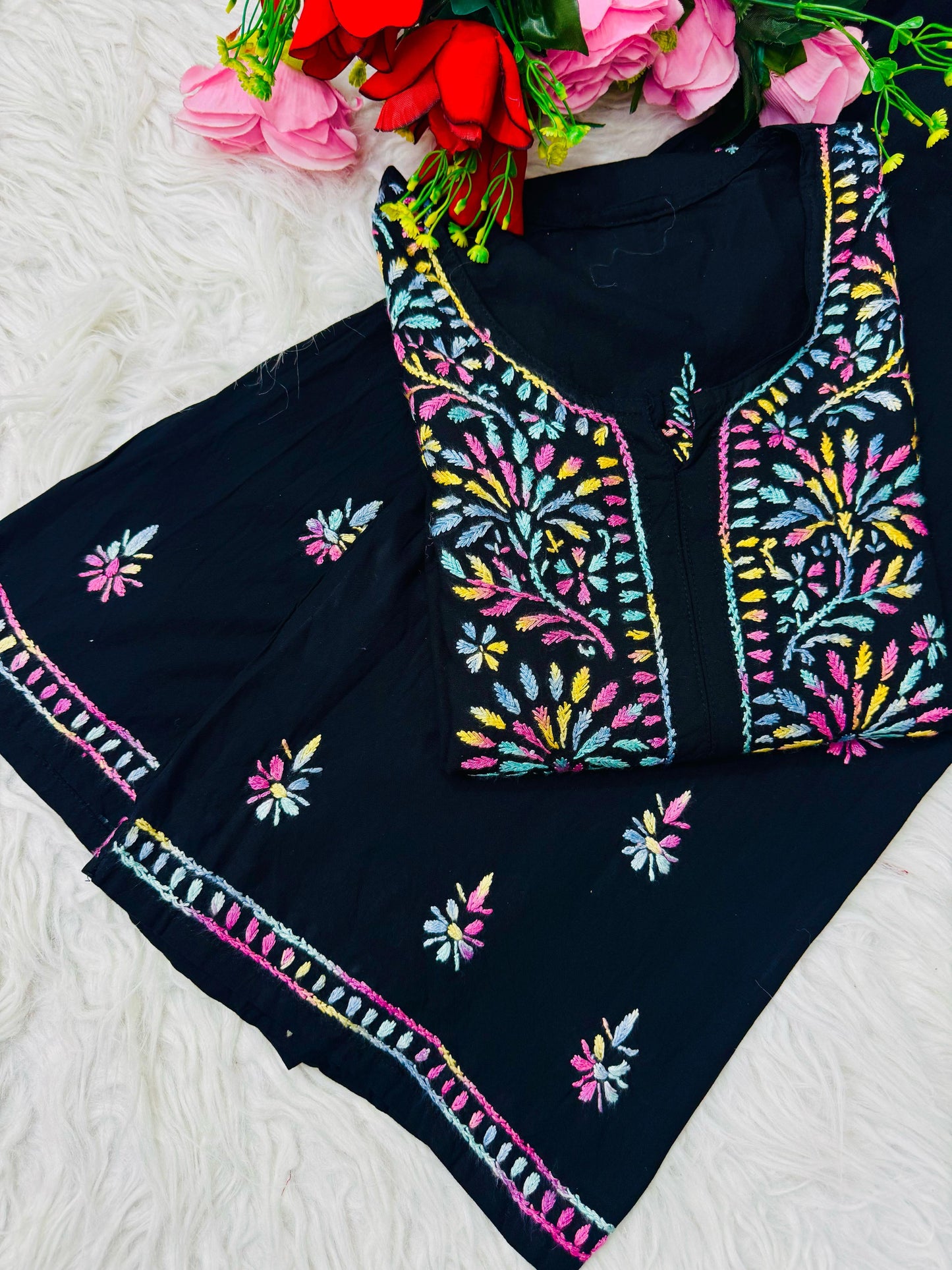 Reeva Heavy Chikankari kurti n plaazo