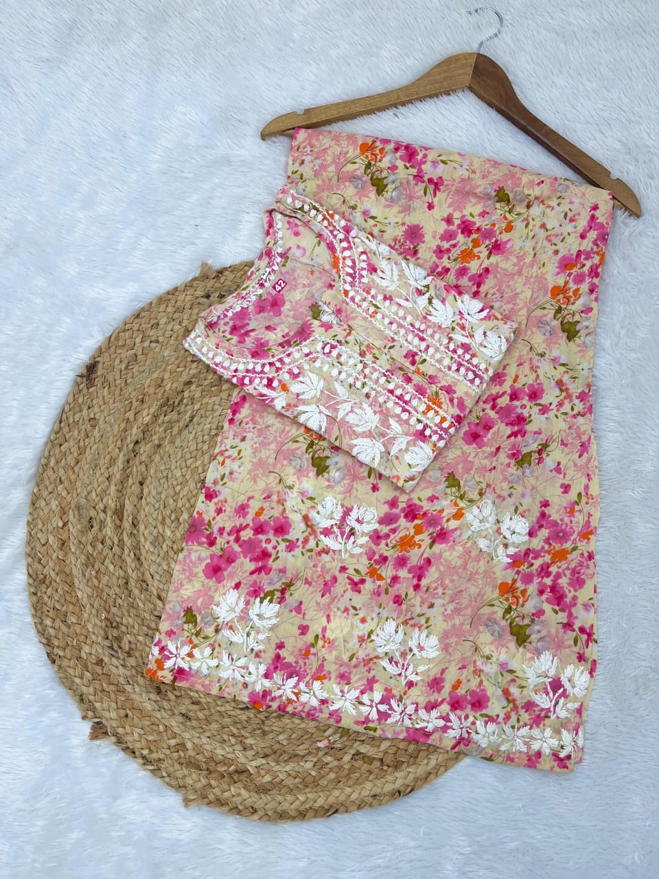 Mulmul Chinkankari Set